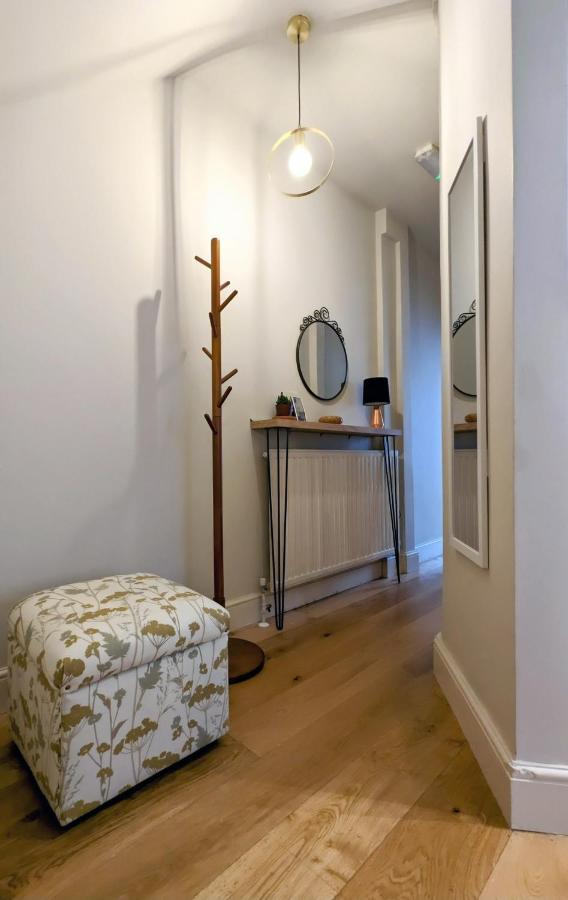 Gorgeous Apartment Wood Green بالمرز غرين المظهر الخارجي الصورة