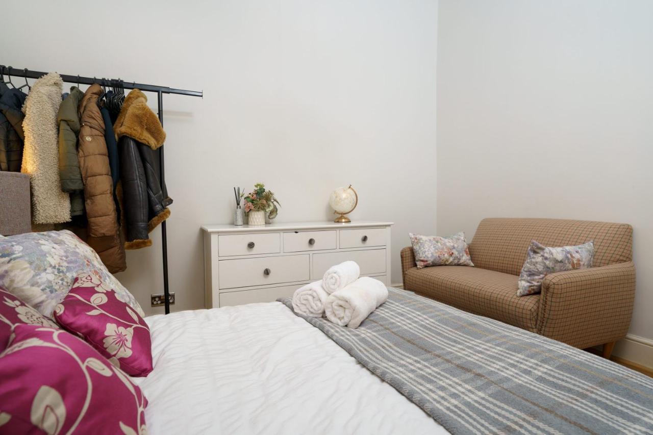Gorgeous Apartment Wood Green بالمرز غرين المظهر الخارجي الصورة